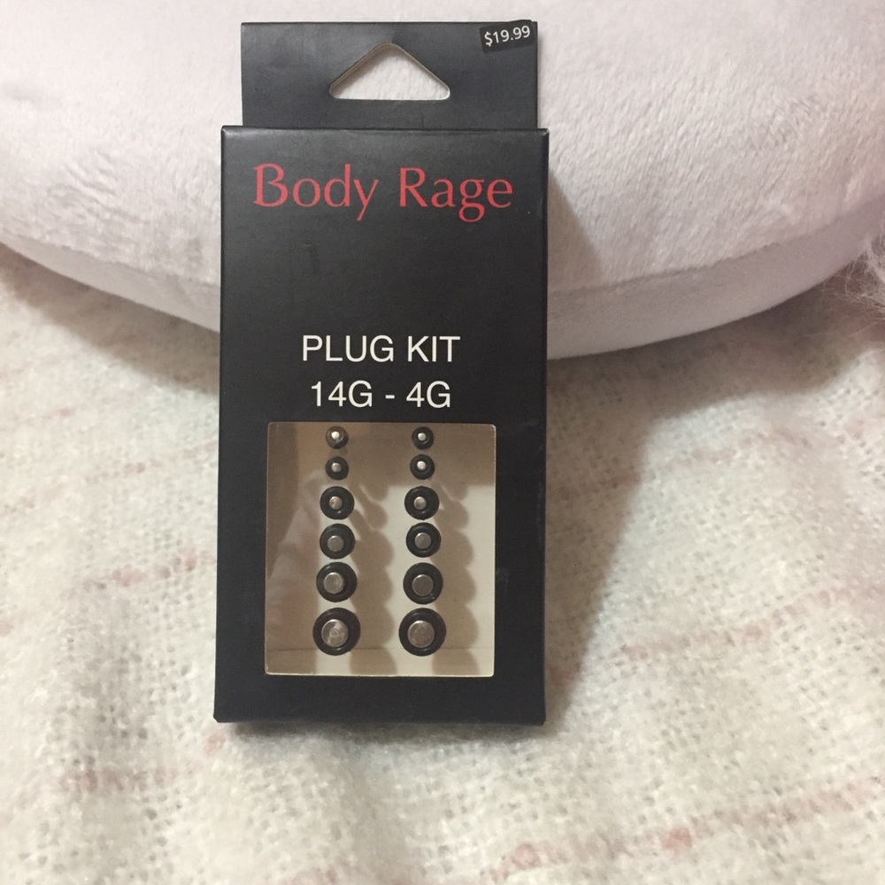 BRAND NEW Plug Kit